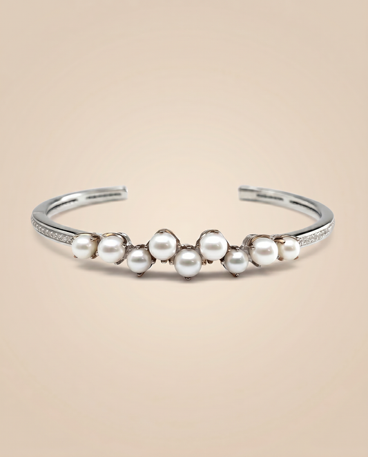 Floral Sparkles Pearl Bangle