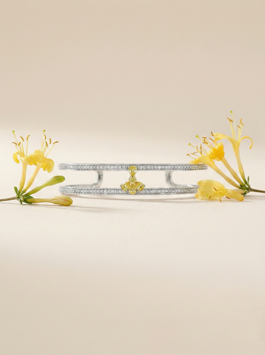 Honeysuckle Signature diamond bracelet